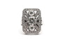 58 Bague contemporaine Art déco en or blanc 18 carats et diamants 58 Facettes 23935