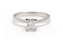 54 Bague contemporaine en or blanc et diamant taille baguette 58 Facettes B908