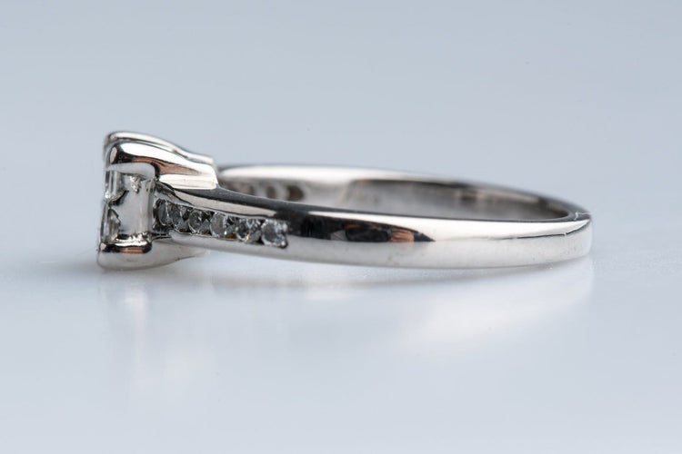 Bague 51 Bague diamants princesse et brillants en or blanc 18K 58 Facettes BGMAUBDOC768-107