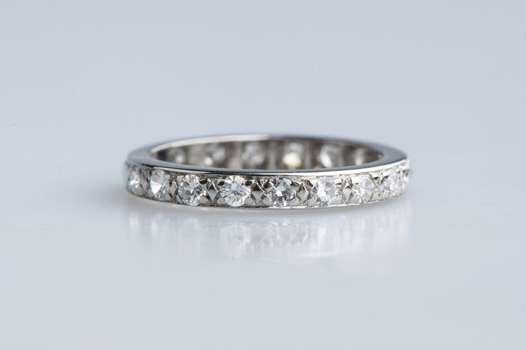 Bague 48.5 Alliance diamants en or blanc 18K 0,95 ct 58 Facettes ALLDOC757-107
