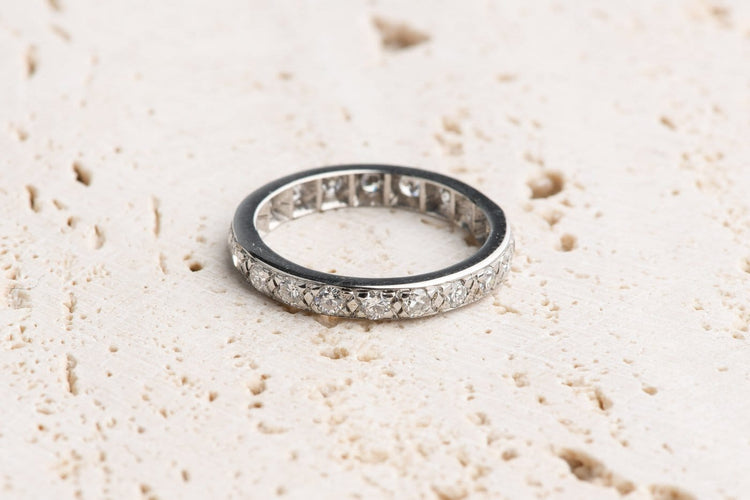 Bague 48.5 Alliance diamants en or blanc 18K 0,95 ct 58 Facettes ALLDOC757-107