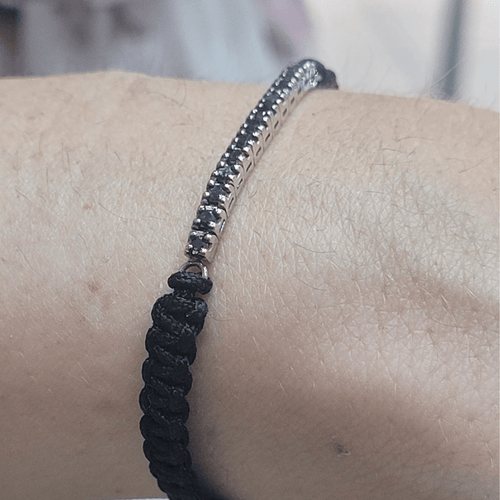 Bracelet en or blanc 18k et diamants noirs 58 Facettes P180