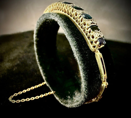 Napoléon III - Bracelet en or jaune 18 carats, argent, saphirs et diamants 58 Facettes Bracelet 01