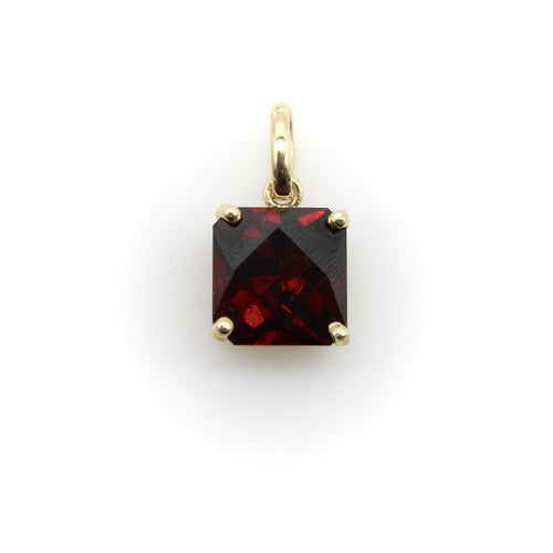 Pendentif Signature - Pendentif grenat de Tanzanie en or 14K 58 Facettes 11201