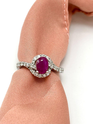 52 Bague rubis Burma Mong Hsu en or blanc et diamants 58 Facettes ANELLO RUBY BURMA