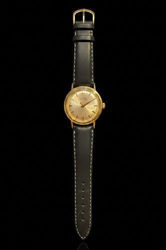 Montre Bulova Accutron - Montre Calibre 214H en or 18K 58 Facettes