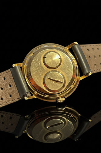 Montre Bulova Accutron - Montre Calibre 214H en or 18K 58 Facettes