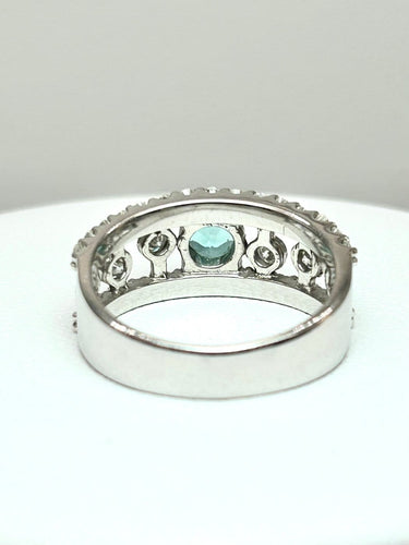 55 Bague en or blanc 18k avec tourmaline Paraíba et diamants 58 Facettes ANELLO ROUND PARAIBA