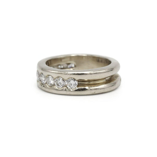 52 Demi-alliance - Bague en or blanc et diamants 58 Facettes 260222R