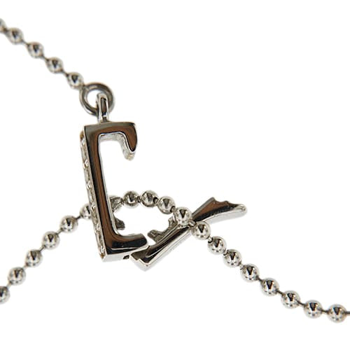 Collier cravate en or blanc avec perle et diamants 58 Facettes 40232