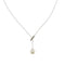 Collier cravate en or blanc avec perle et diamants 58 Facettes 40232
