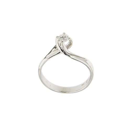 54 Bague solitaire contrariée Valentino en or blanc et diamant 0,24 ct 58 Facettes 40325