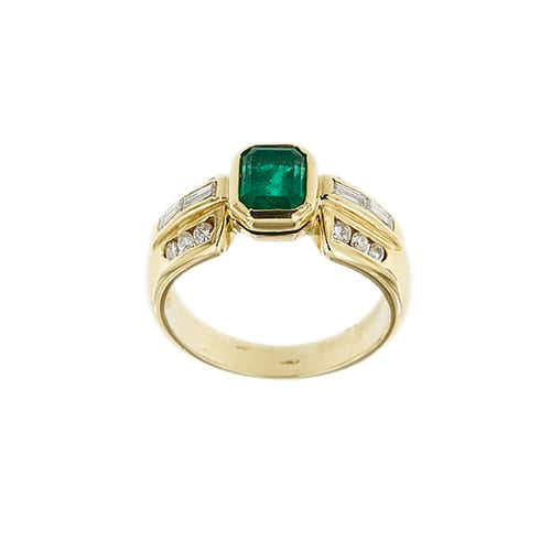 https://ledial.it/app/uploads/2026/08/40970-anello-oro-smeraldo-diamanti-brillanti-baguette_04.jpg