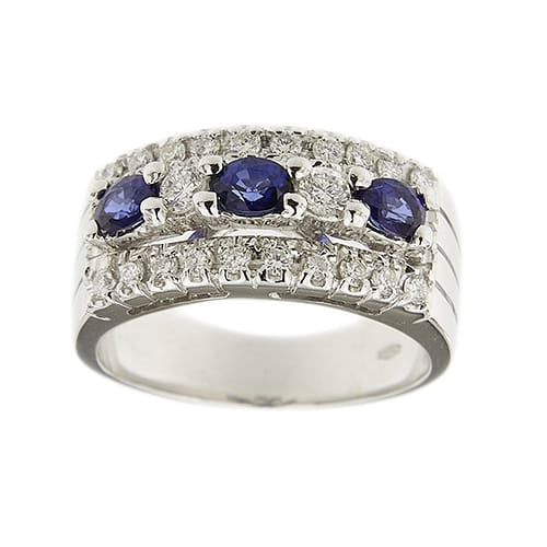 54 Bague bandeau en or blanc, saphirs et diamants 58 Facettes 28841