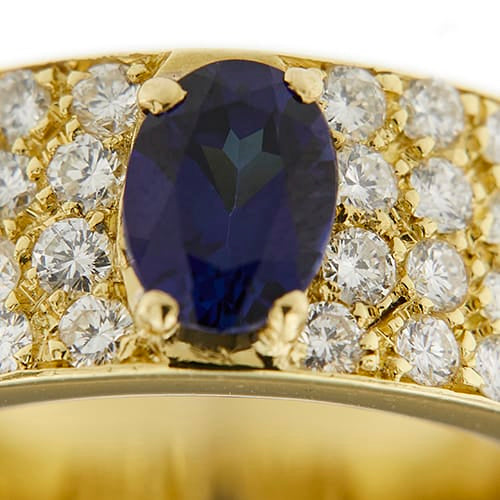 56 Bague bandeau en or jaune 18 ct, saphir et diamants 58 Facettes 14079