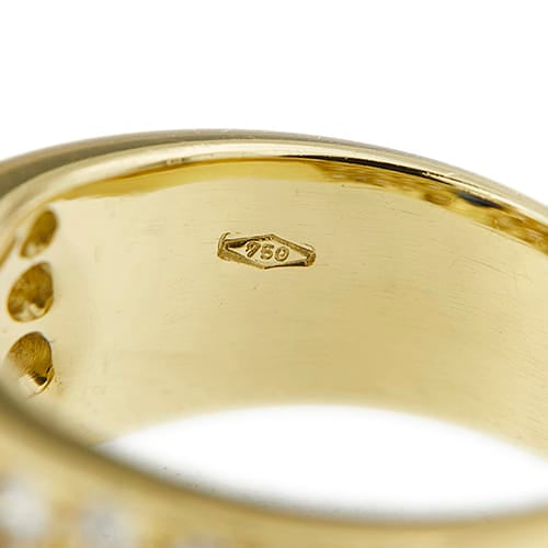 56 Bague bandeau en or jaune 18 ct, saphir et diamants 58 Facettes 14079