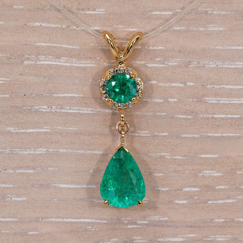 Emerald Royal Drop - Pendentif en or jaune 18 ct, émeraudes et diamants 58 Facettes P007