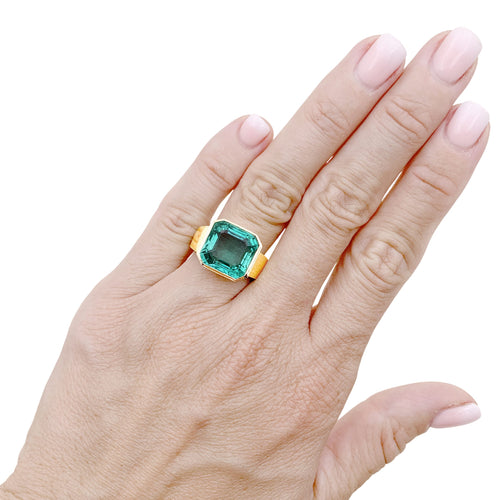Bague 51 Bague chevalière en or jaune et émeraude 58 Facettes 35835