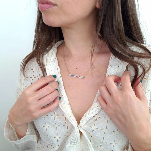Collier Collier barrette en or rose 18 carats saphirs multicolores et diamants 58 Facettes BVP-COL-0066