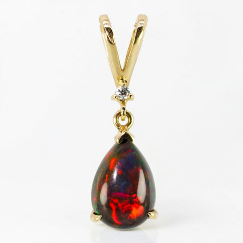 Pendentif en or jaune 14 ct avec opale noire et diamant 58 Facettes P0012