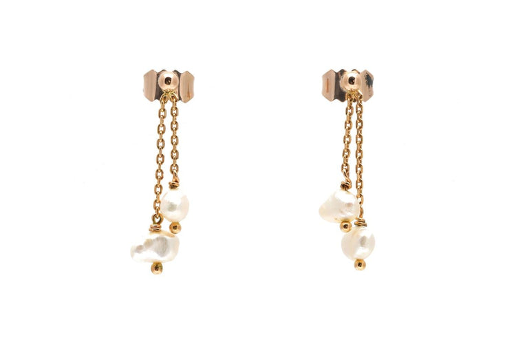 Boucles d'oreilles Boucles d'oreilles contemporaines en or jaune 18 carats et perles 58 Facettes 24013