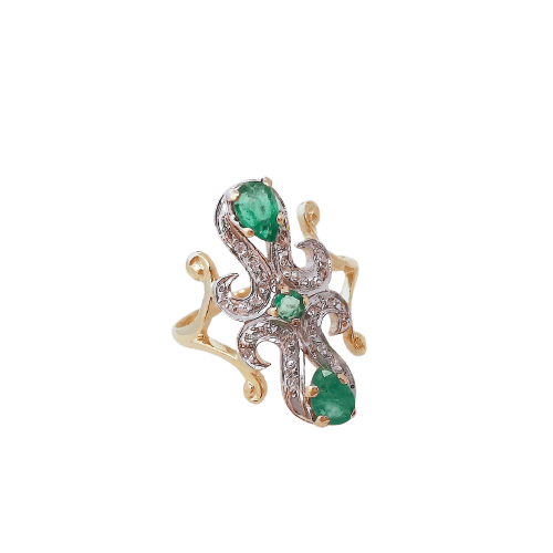 56.5 Bague marquise en or jaune et blanc 18K, émeraudes et diamants 58 Facettes 1796