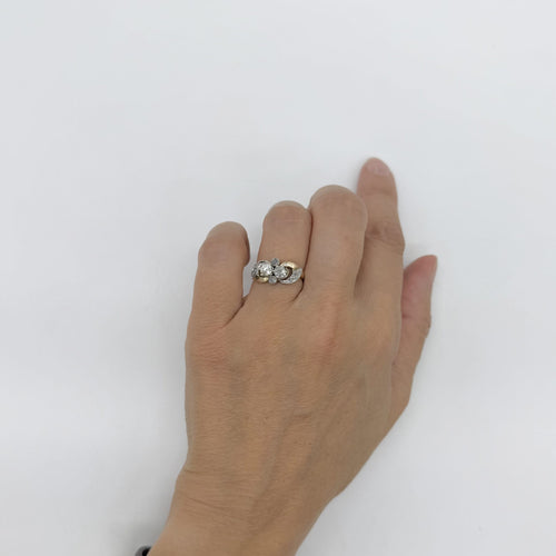 51 Bague toi et moi en platine, or jaune et diamants 58 Facettes Z15B51831