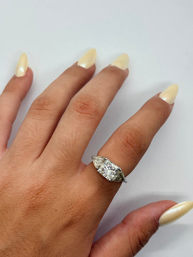 Bague 54 Bague en or blanc 18K et diamants 3,70 ct 58 Facettes 2192