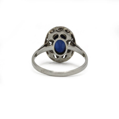 53 Art Déco - Bague en or blanc, platine, saphir et diamants 58 Facettes 260226R