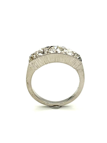 54 Jarretière - Bague en or blanc et diamants 58 Facettes VINTAGE BG