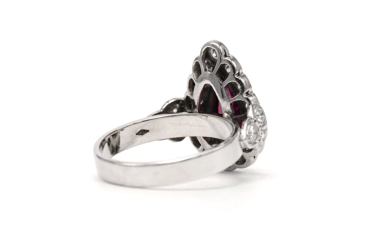 58 Bague contemporaine en or blanc 18 carats, diamants et tourmaline 58 Facettes 23580