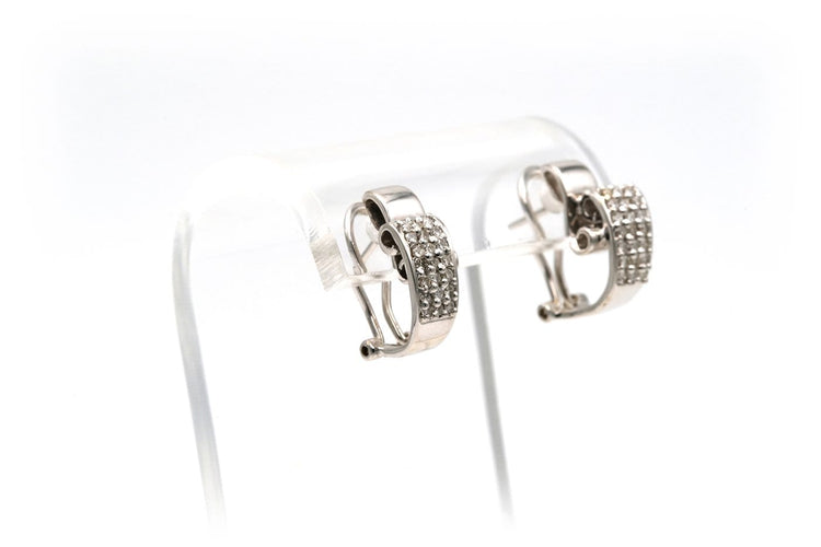 Boucles d'oreilles contemporaines en or blanc et diamants 58 Facettes 18806