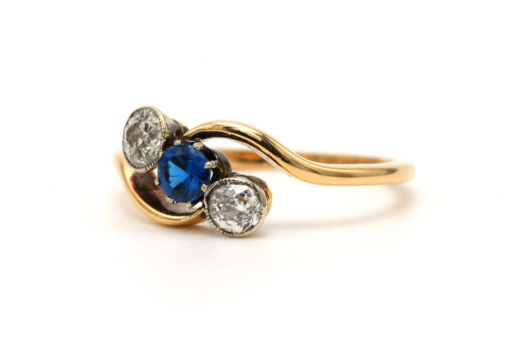 Bague 54 Art Nouveau - Bague en or jaune, saphir et diamants 58 Facettes B807