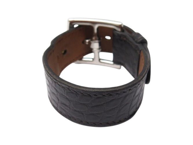 Hermès - Bracelet manchette Boucle Étrivière en cuir de crocodile alligator 58 Facettes 260320