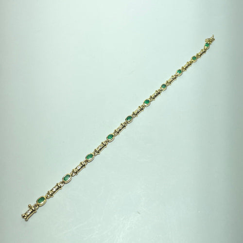 Bracelet Bracelet - Bracelet en or jaune 18 carats et diamants 58 Facettes 260005