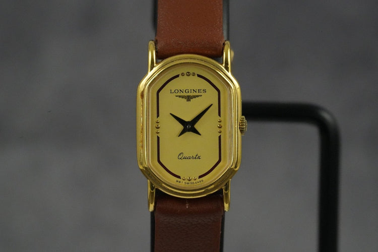 Montre Longines - Montre Tonneau Quartz plaqué or 58 Facettes TOT-01412