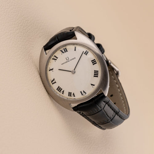Montre Universal Genève C-Shape - Montre acier réf. 842111 58 Facettes TOT-10694