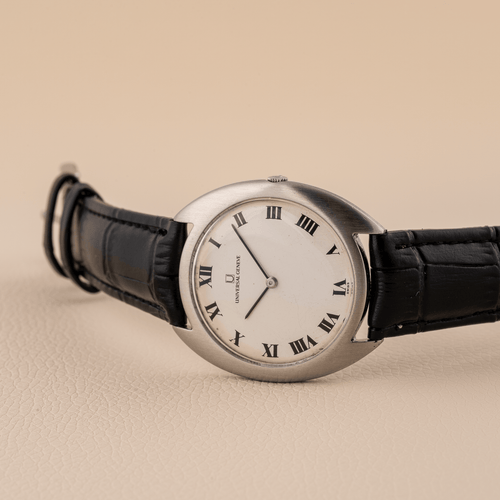 Universal Genève C-Shape - Montre 842111 en acier 58 Facettes TOT-10694