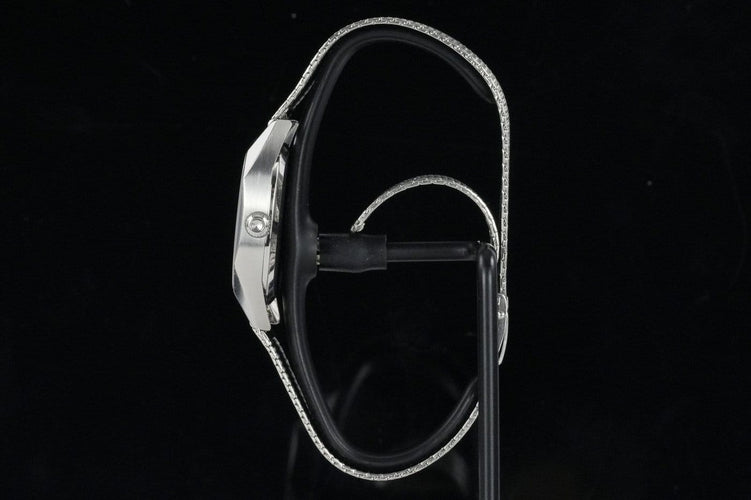 Montre Omega Constellation - Montre en acier, 1976 58 Facettes TOT-10477