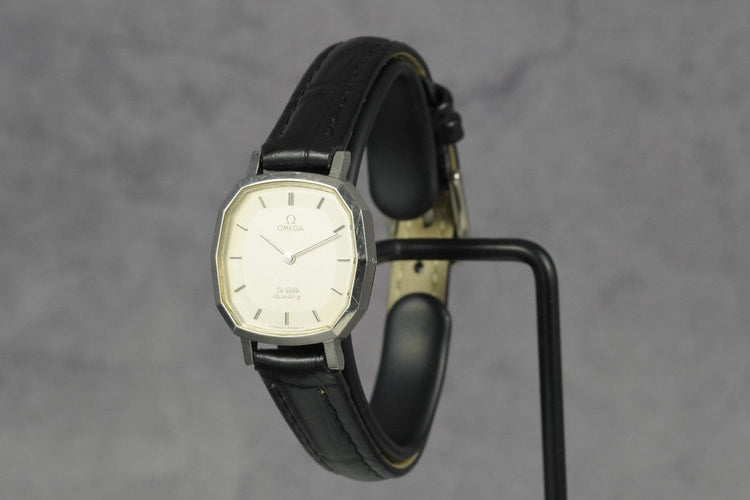Montre Omega De Ville - Montre femme en acier 58 Facettes TOT-11351