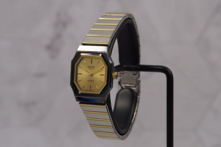 Montre Rado Diastar - Montre femme en céramique référence 179.9554.3 58 Facettes TOT-11193