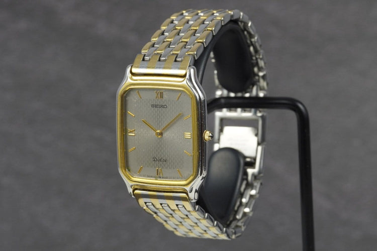 Montre Seiko Dolce Tank - Montre en acier 58 Facettes TOT-11279