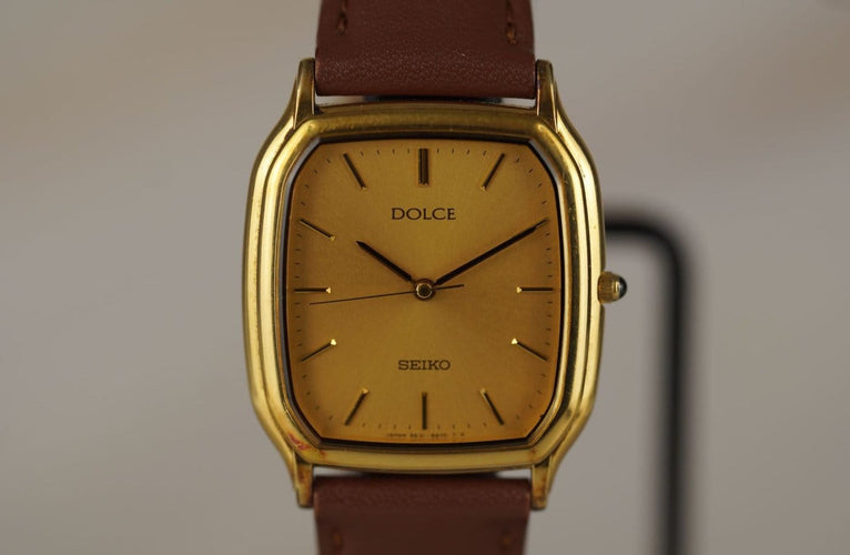 Montre Seiko Dolce Tonneau - Montre en acier 58 Facettes TOT-11134