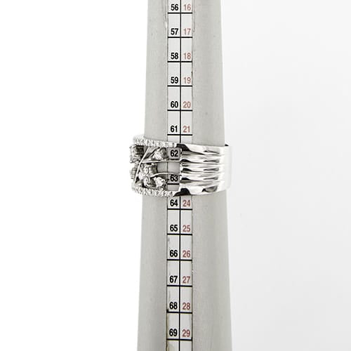 Bague 63 Bague jonc ajourée en or blanc 18 ct et diamants 58 Facettes 24534