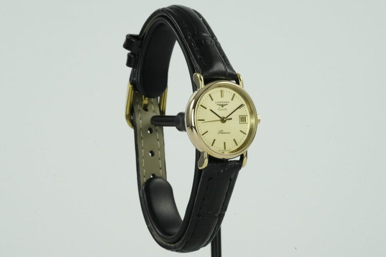 Montre Longines Présence - Montre femme plaquée or 58 Facettes TOT-01787