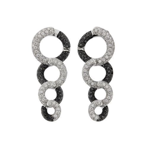 Boucles d'oreilles Boucles d’oreilles pendantes en or blanc 18 kt avec diamants 58 Facettes 25641