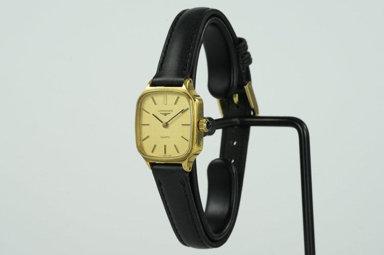 Montre Longines Quartz - Montre femme plaqué or 58 Facettes TOT-01931