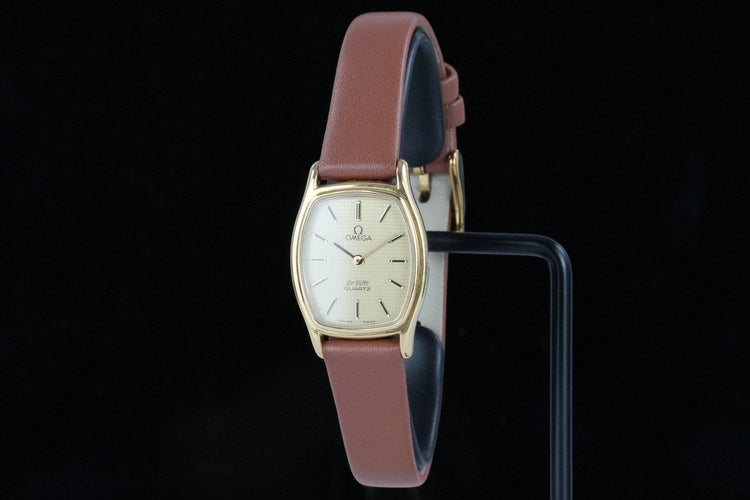 Montre Omega De Ville - Montre Tonneau plaqué or 58 Facettes TOT-01838