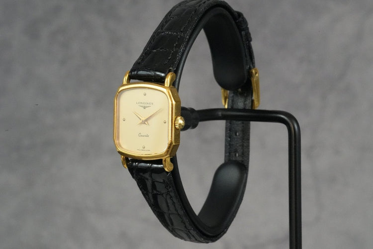 Montre Longines - Montre Quartz Tank plaquée or 58 Facettes TOT-01460