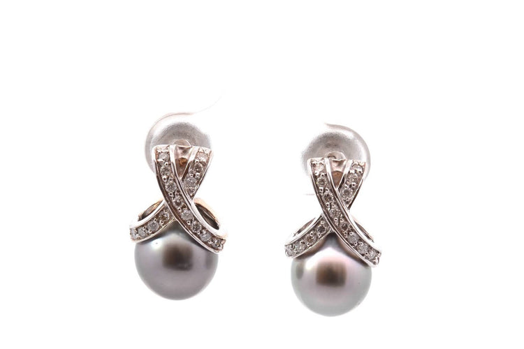 Boucles d'oreilles Boucles d'oreilles en or 18k, perles de Tahiti et diamants 58 Facettes 27777